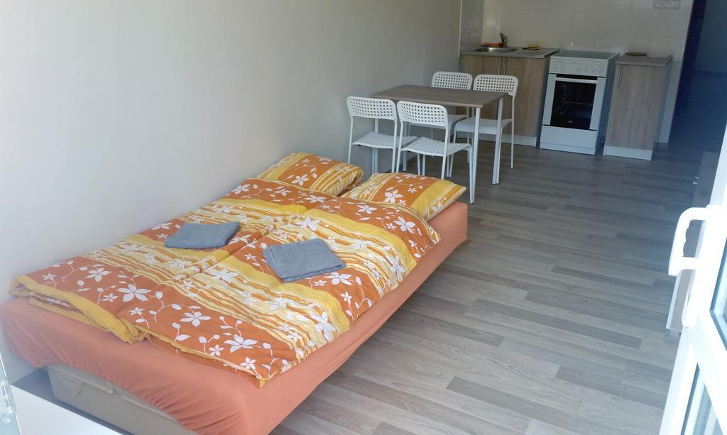 Aparthotel Usmev Ostrava Buitenkant foto